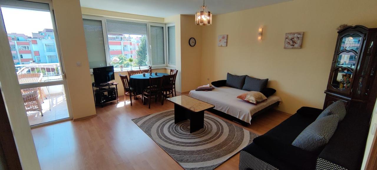 Sunny Fort Private Apartment Sunny Beach Buitenkant foto